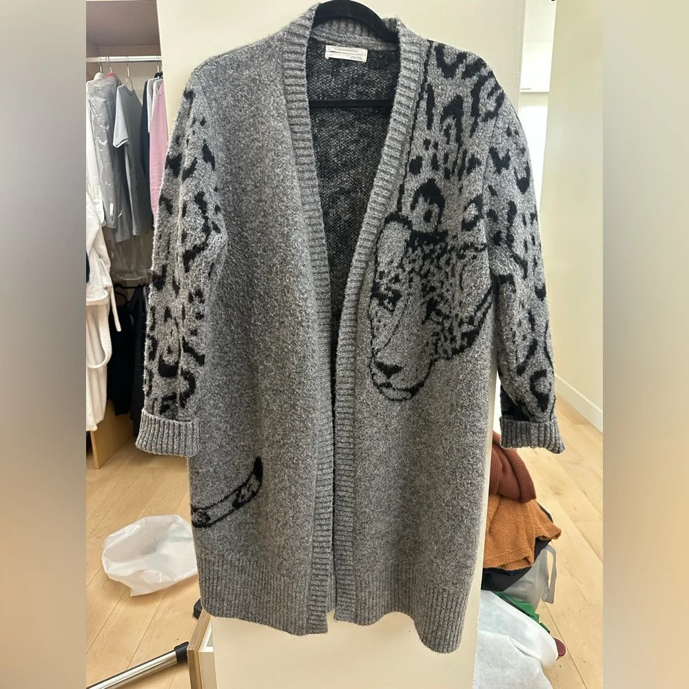 Anthropologie Charcoal leopard sweater - Picture 1 of 3